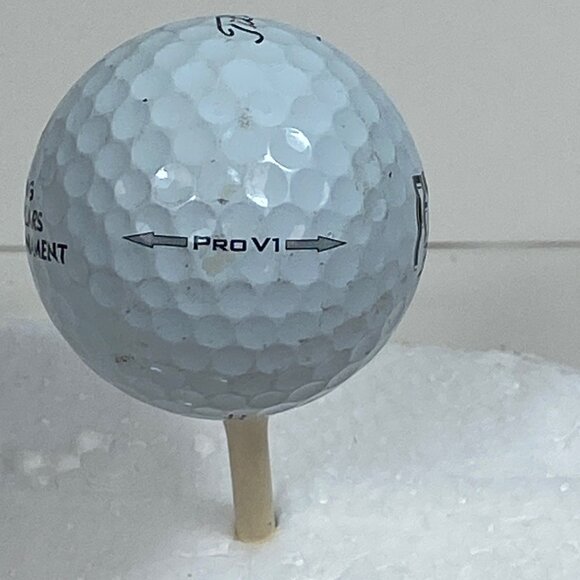 Titleist Pro V1 Golf Ball - Duffing For Dollars Tournament - Fearless Records - Picture 3 of 4